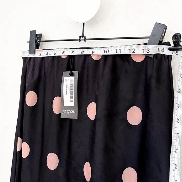 NWT nasty gal silky black polka dot midi skirt - Picture 4 of 4